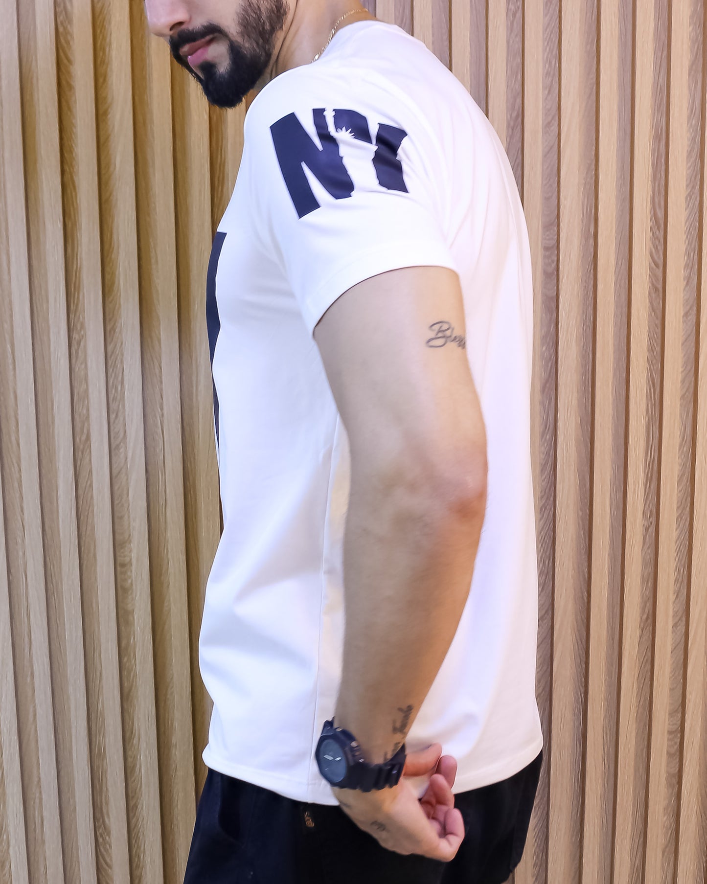 Camiseta Hombre Tela Fría – “NY Liberty Silhouette” Maitex