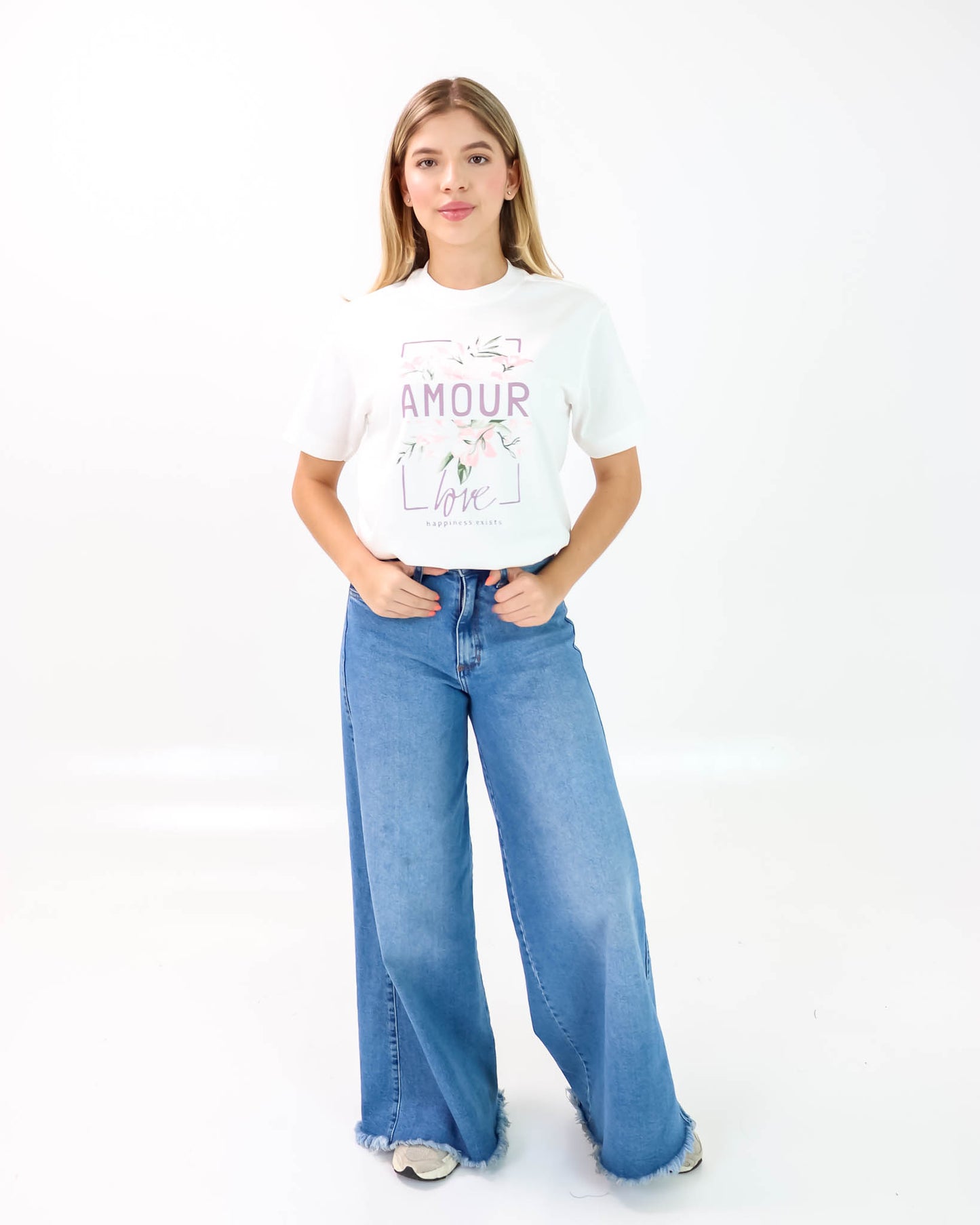 Camiseta de Mujer "Amour Happiness" en Algodón Premium Peruano | Maitex