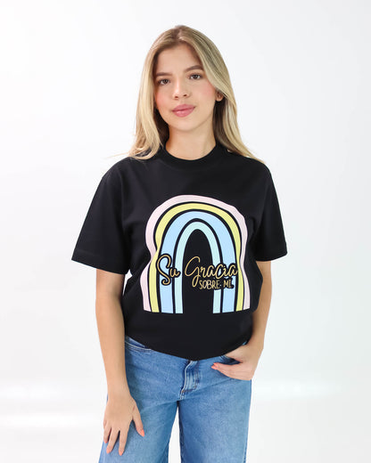 Camiseta de Mujer "Su gracia sobre mí" en Algodón Premium Peruano | Maitex