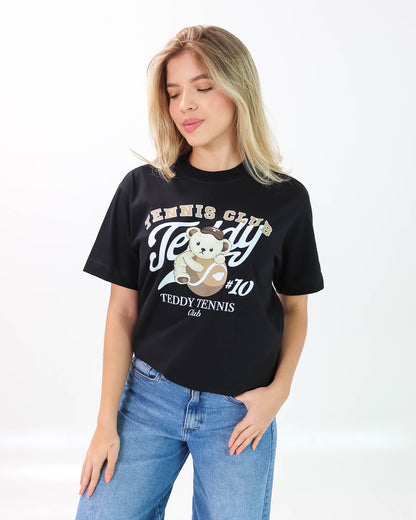 Camiseta de Mujer "Teddy Tennis Club" en Algodón Peruano Premium | Maitex
